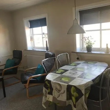 Svanegade 1 , 2 Sal Thyborøn